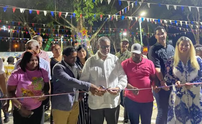 Desarrollo de la Comunidad entrega remozado en parque de Cancino Adentro en SDE