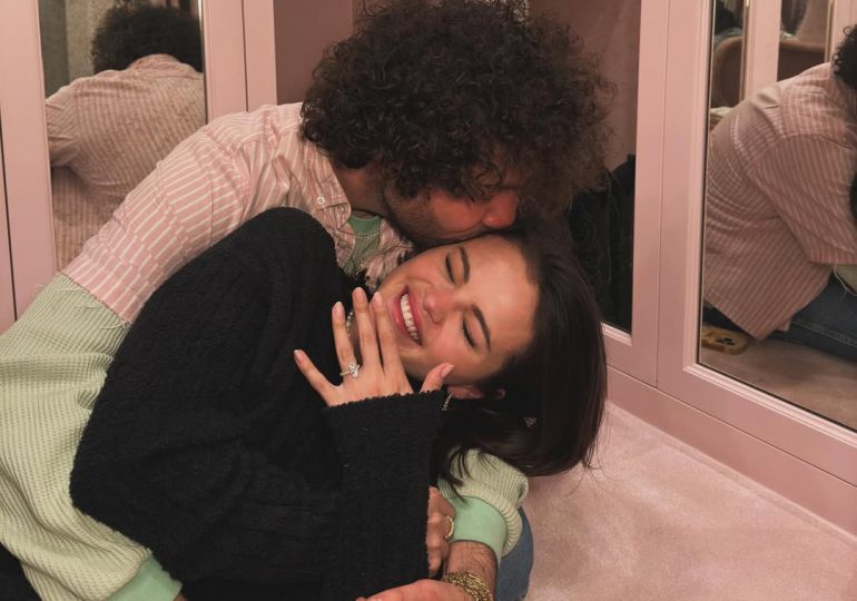 Selena Gomez y Benny Blanco anuncian su compromiso con emotivo mensaje en redes sociales