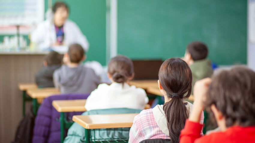 El Gobierno de Milei elimina contenidos de educación sexual en las escuelas por "ideologizados"