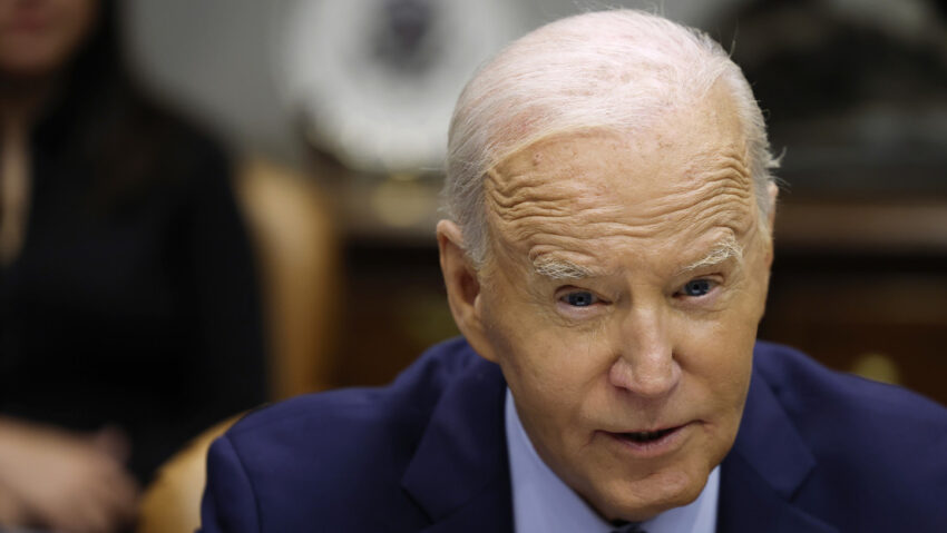 Medvédev sobre Biden: Es un "muerto viviente" obsesionado con Ucrania