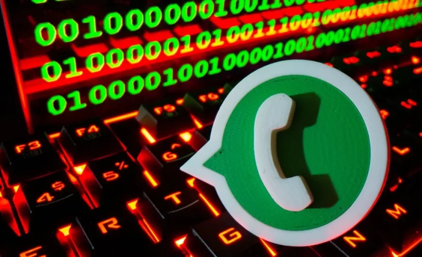 Desactiva esta función de WhatsApp para evitar estafas y que tu celular sea espiado
