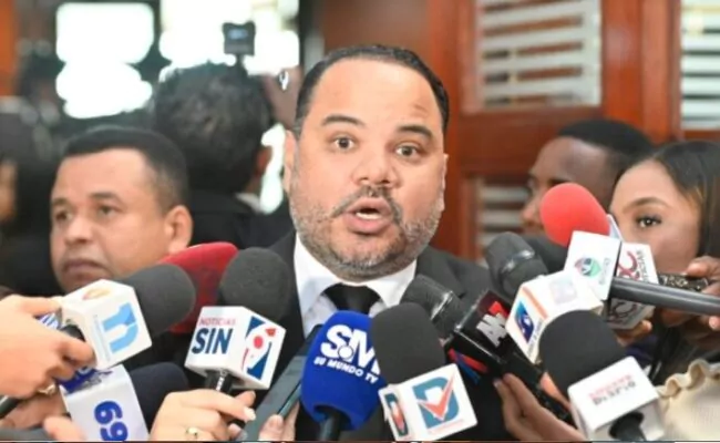 Defensor del Pueblo aboga diálogo sobre Código Laboral no se trate solo el tema de la cesantía