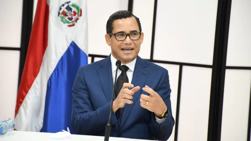 Una sentencia manipulativa! Eddy Olivares considera el TC no fue prudente con sentencia de candidaturas independientes