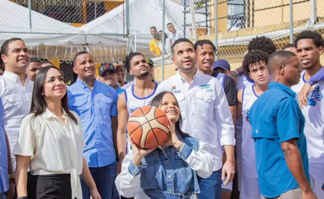 Ministerio de la Juventud lleva su programa "Juventud con B de Barrio" a Las Palmas de Herrera