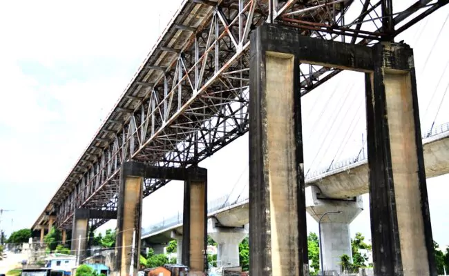 Obras Públicas reabre el Puente de la 17, cerrado para la reparación general