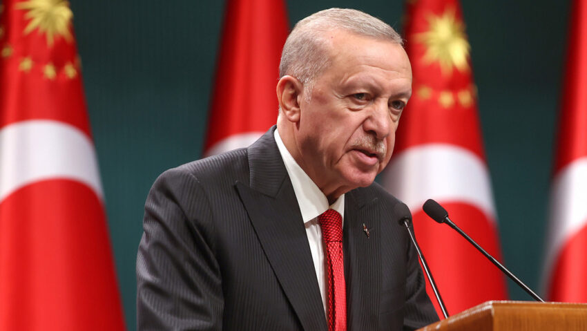 Erdogan: El apoyo a Israel es un "agujero negro" en la economía estadounidense