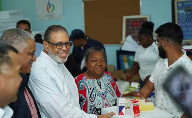 El Gobierno Contigo! DGDC beneficia con operativo médico a comunitarios de La Ureña de SDE