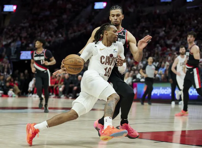 Darius Garland logra 27 puntos y lidera a los Cavs en la victoria contra los Blazers
