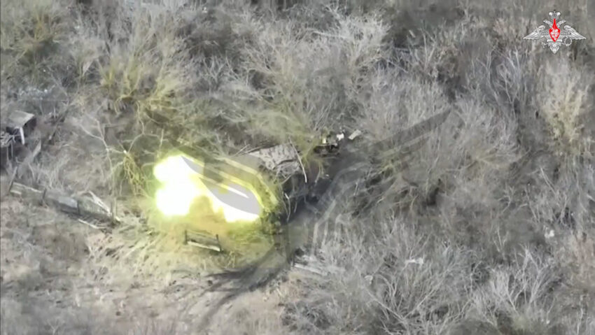 Drones rusos destruyen objetivos ucranianos en la frontera.