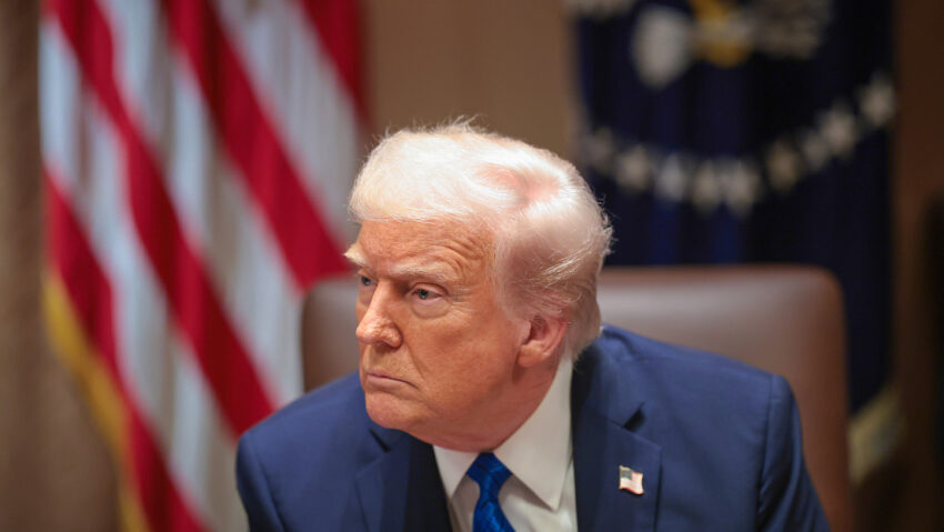 Trump afirma que los amigos de EE.UU. son "peores que los enemigos"