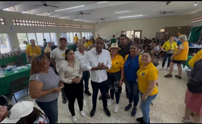 Diputado Carlos Sánchez y Club de Leones Internacional auspician Operativo Médico- Oftalmológico en Gualey