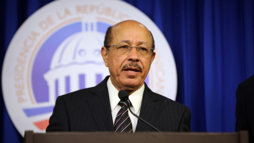 Temístocles Montás pide partidos manejo adecuado de contradicciones internas