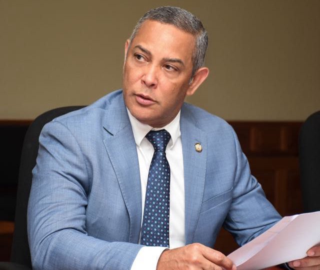 Senador Franklin Romero repudia huelga en San Francisco de Macorís y llama al respeto del orden y la paz social