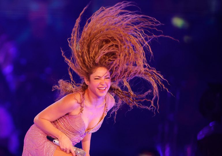 Shakira anuncia su nuevas fechas para México tras su increíble show con Grupo Firme