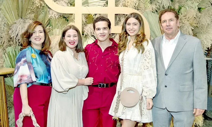 Mario Gamundi presenta marca de accesorios