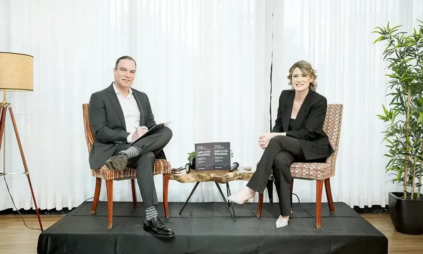 Marta Iranzo Bañuls presenta su libro en RD