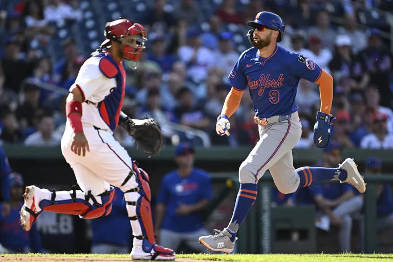 Nimmo iguala el récord de los Mets con nueve carreras impulsadas en la victoria 19-5 sobre los Nacionales