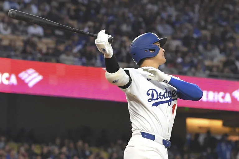 Shohei Ohtani se ausenta de un juego de los Dodgers por el nacimiento de su primer hijo