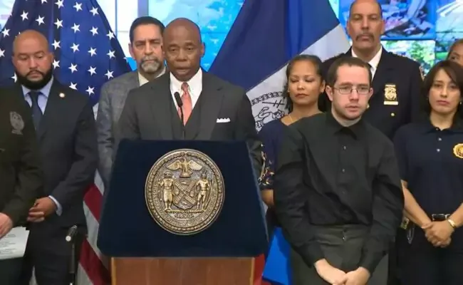 Alcalde de Nueva York, Erick Adams, acudirá este lunes a zona cero en la Discoteca Jet Set