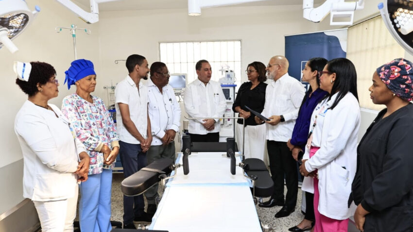 El Sistema Nacional de Salud (SNS) ha puesto en funcionamiento dos quirófanos en el Hospital Municipal de Yamasá.