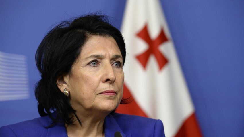 Expresidenta de Georgia: La oposición afronta un momento crítico sin la ayuda de USAID