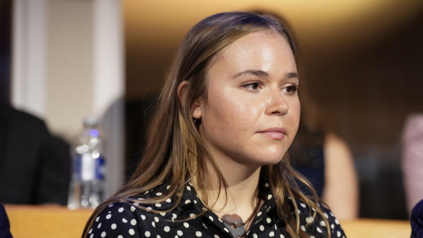 La hija del ex candidato a la vicepresidencia en EE. UU. establece un paralelismo entre Jesús y el migrante deportado por error.