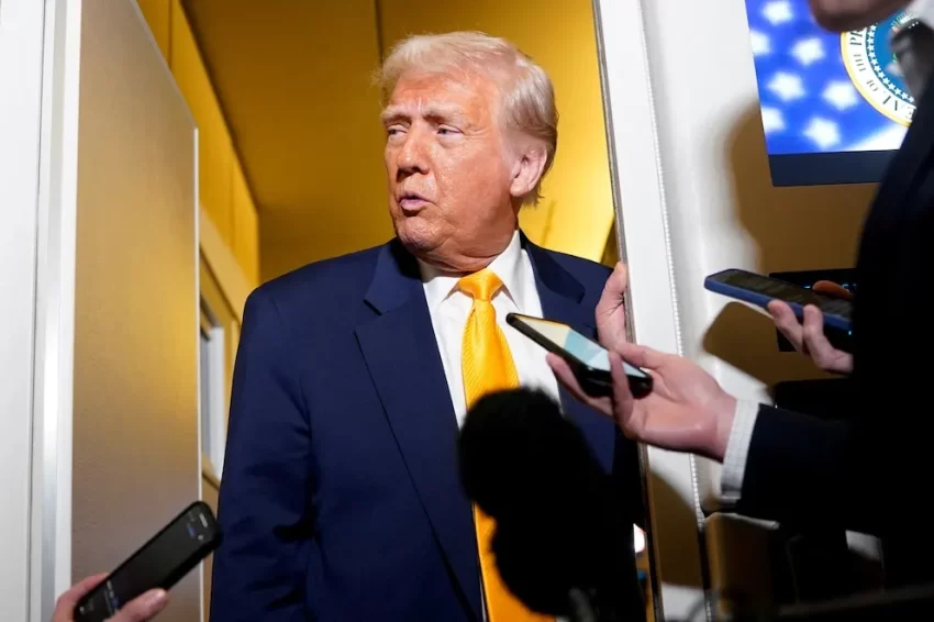 Trump anunció que implementará nuevos aranceles a los semiconductores y que los detalles se darán a conocer esta semana.