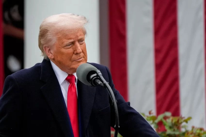 Donald Trump afirmó que el régimen chino ha sido más perjudicado que Estados Unidos por los aranceles, declarando: “Esto es una revolución económica”.