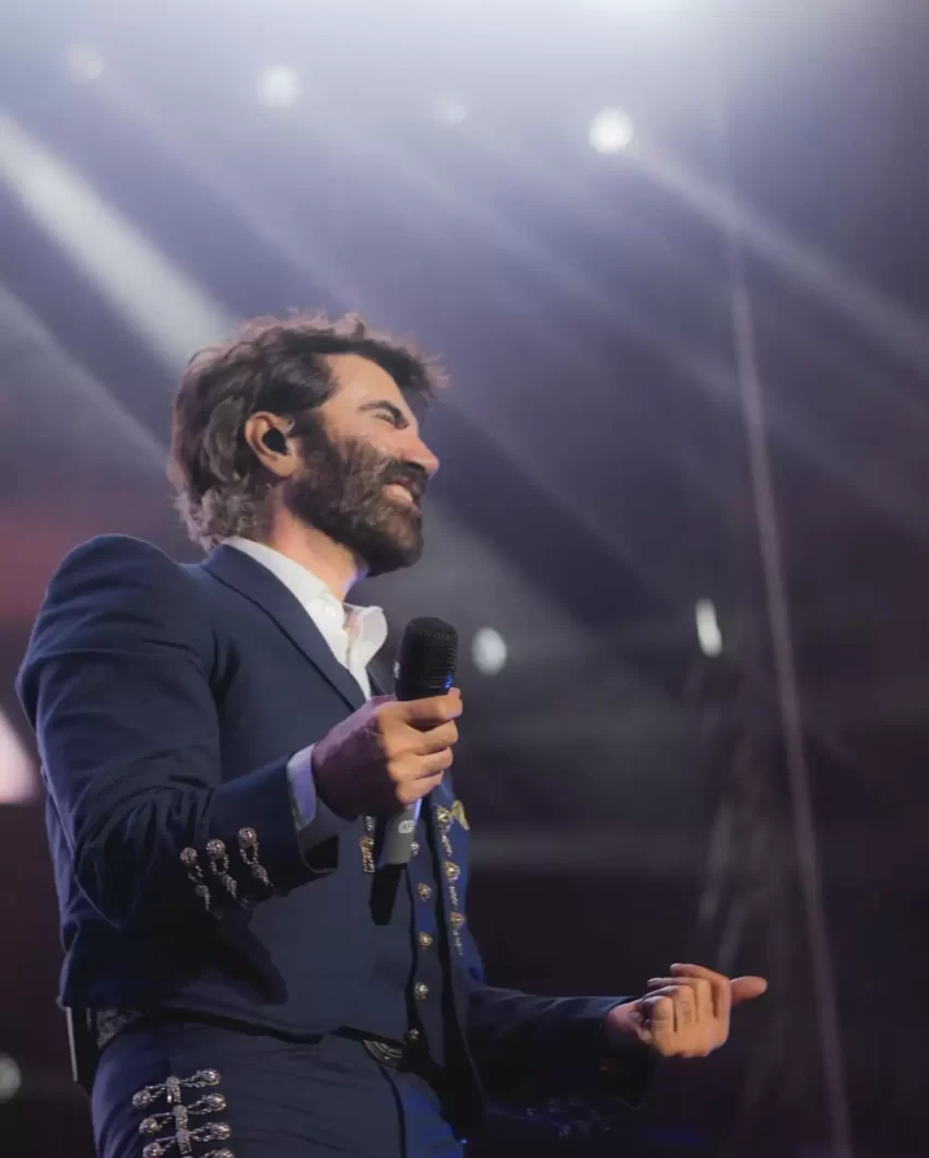 Alejandro Fernández regresa a Vidanta: lujo, mariachi y una noche inolvidable