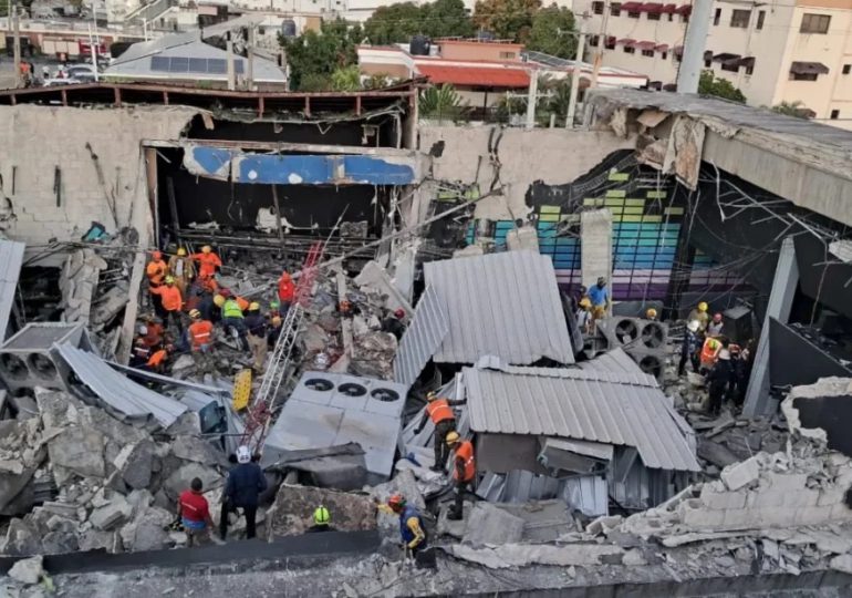 Autoridades intensifican labores de rescate tras colapso en Jet Set