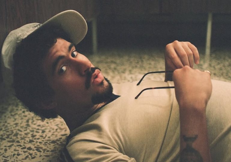 Bad Bunny protagoniza portada de Vogue México y Latinoamérica