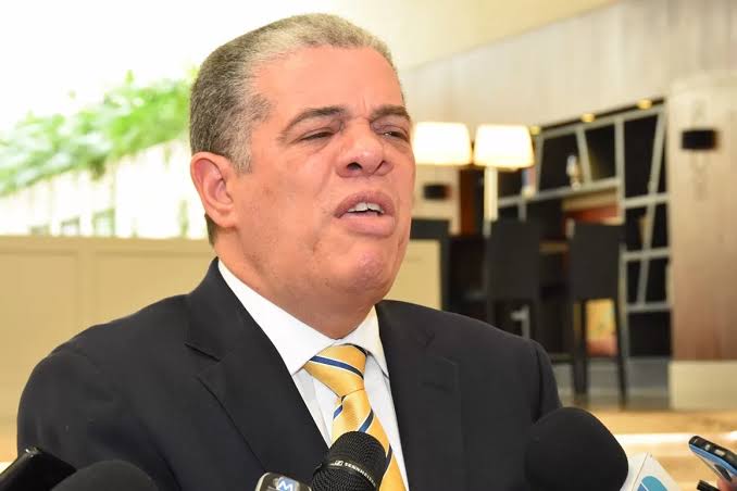 Amarante Baret critica estrategia del Gobierno sobre Haití y acusa al PRM de encubrir vínculos con el narcotráfico