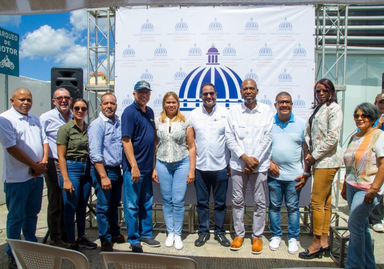 CONADIS lleva servicios a las personas con discapacidad en La Romana