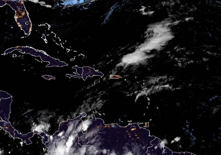 Indomet: Seguirán aguaceros con tormentas eléctricas debido a vaguada