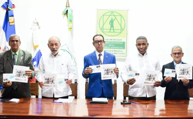 INPOSDOM y Academia de Ciencias ponen a circular emisiones postales en homenaje a Idelisa Bonnelly