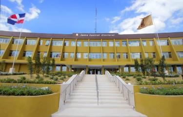 TSE conocerá acción de amparo preventivo contra JCE por proyecto de ley que regula candidaturas independientes