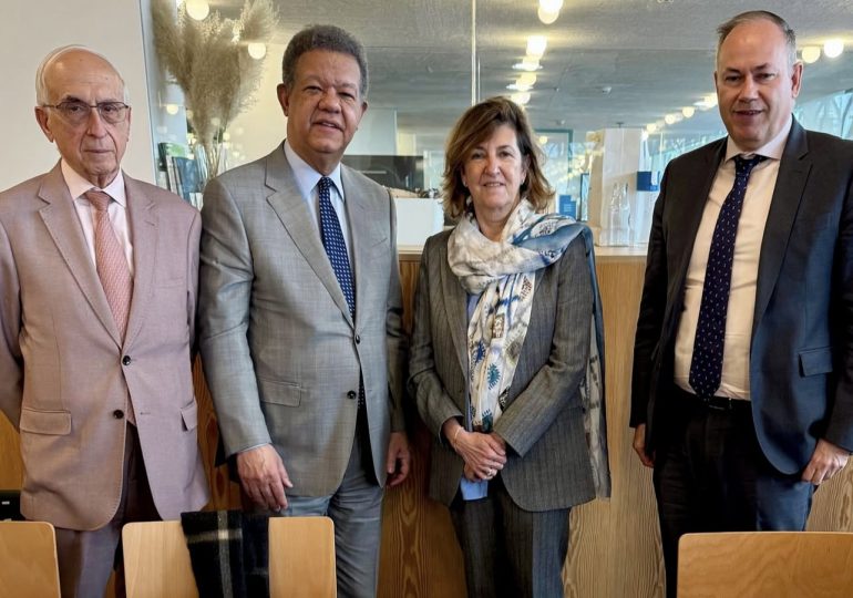 Leonel Fernández fortalece vínculos académicos y culturales durante visita a Madrid