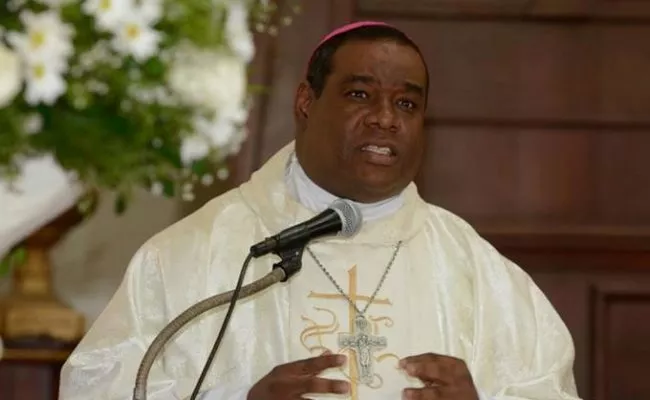 Obispo de La Altagracia llama a orar y reflexionar en familia tras tragedia en Jet Set