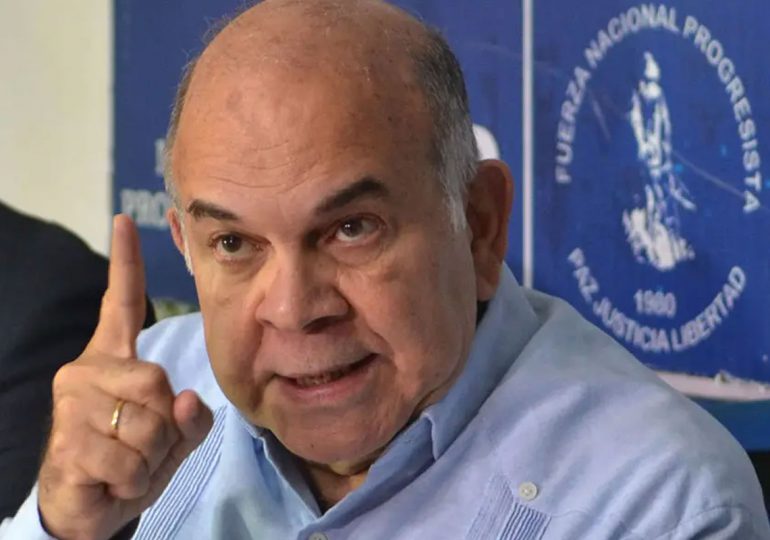 Pelegrín Castillo informa someterá denuncia ante PGR sobre trama criminal contra haitianos, dominicanos y estabilidad en la Región