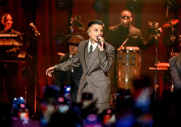 Rauw Alejandro enciende escenarios: “Cosa Nuestra Tour” ya empezó y la energía está en otro nivel