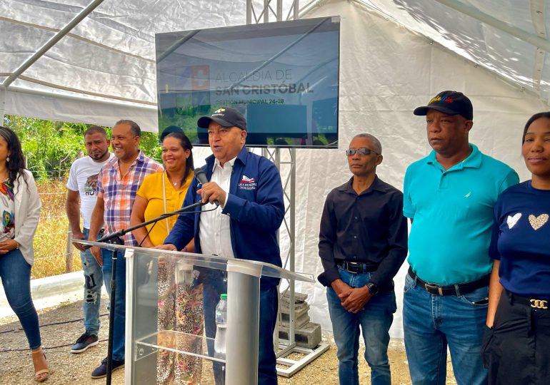 Alcaldía de San Cristóbal inaugura varias obras comunitarias con apoyo de la LMD