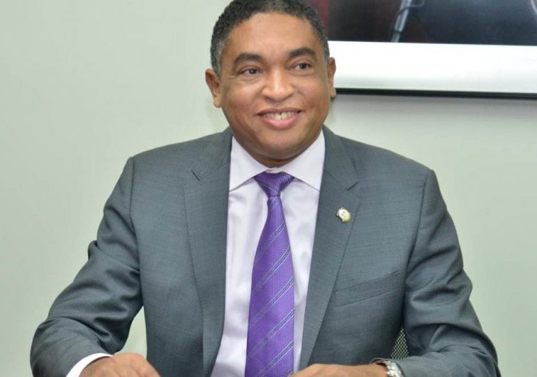 Yván Lorenzo dice Abinader ha abordado el tema de la migración haitiana sin obtener los resultados esperados