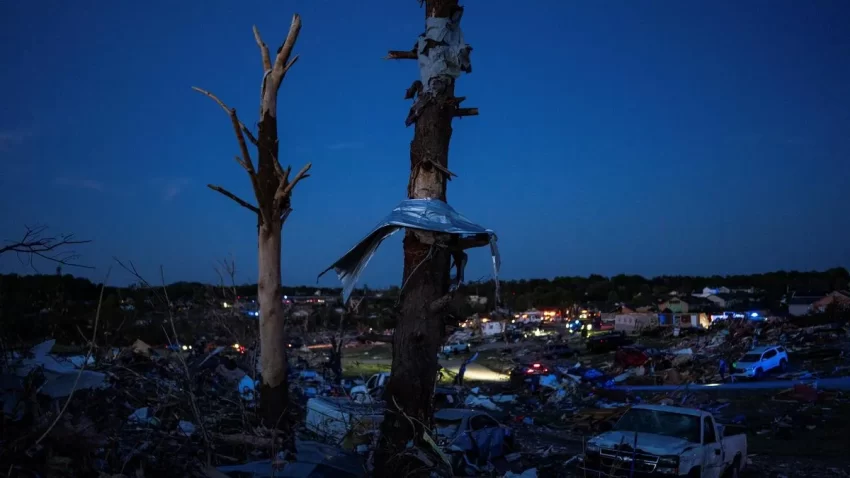 El clima extremo causa la muerte de al menos 27 personas, entre ellas 18 en Kentucky