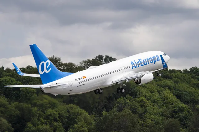 Air Europa recibirá el primero de sus 10 B737Max y otro Dreamliner