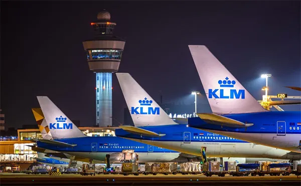 Caos en las rutas de KLM al retirar siete de sus 787
