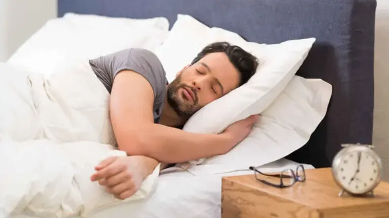 Qué le puede pasar a tu cuerpo si duermes más de la cuenta