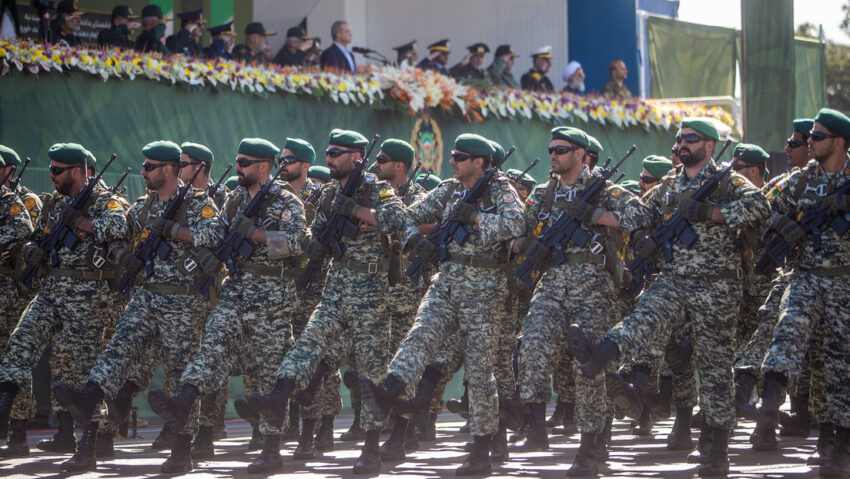 "Destino como el de Vietnam y Afganistán": Irán advierte a EE.UU. por sus acciones en Oriente Medio