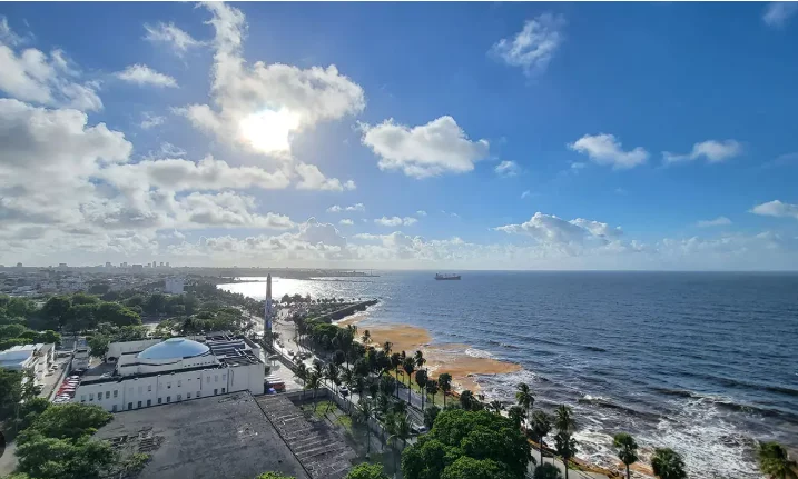 INDOMET anticipa un clima cálido para este domingo.