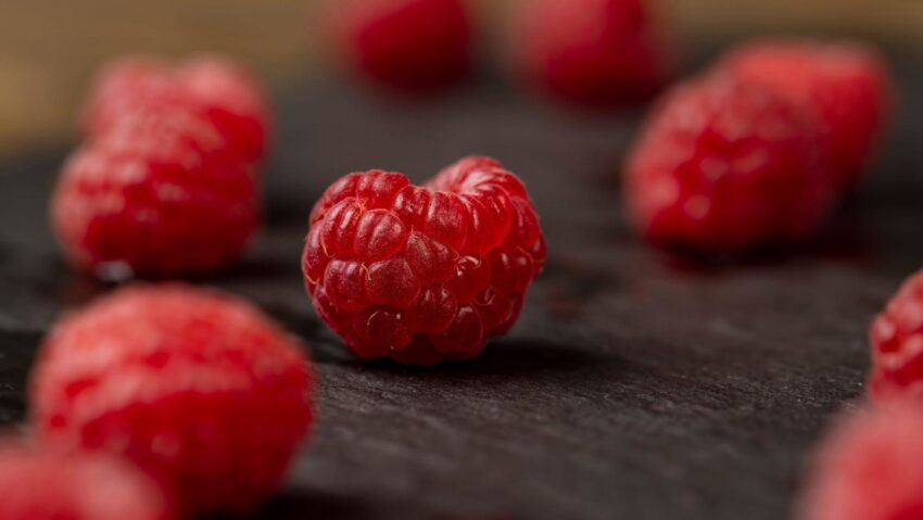 Los pequeños 'súper frutos' que aportan sorprendentes beneficios para la salud