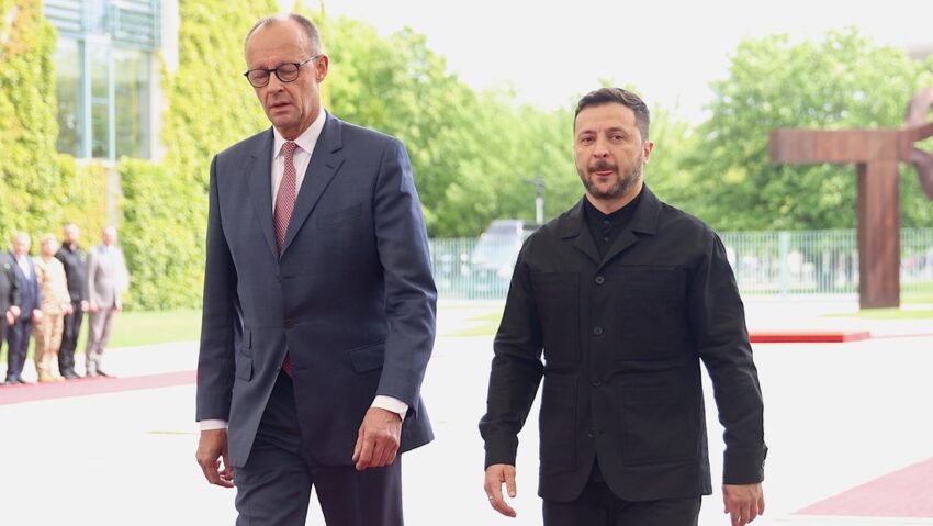 Merz: No habrá restricciones para que Ucrania utilice armas de largo alcance